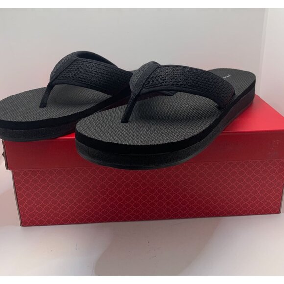 Kelly & Katie Womens Black Flip Flops Sandals Size 8 - Picture 1 of 8